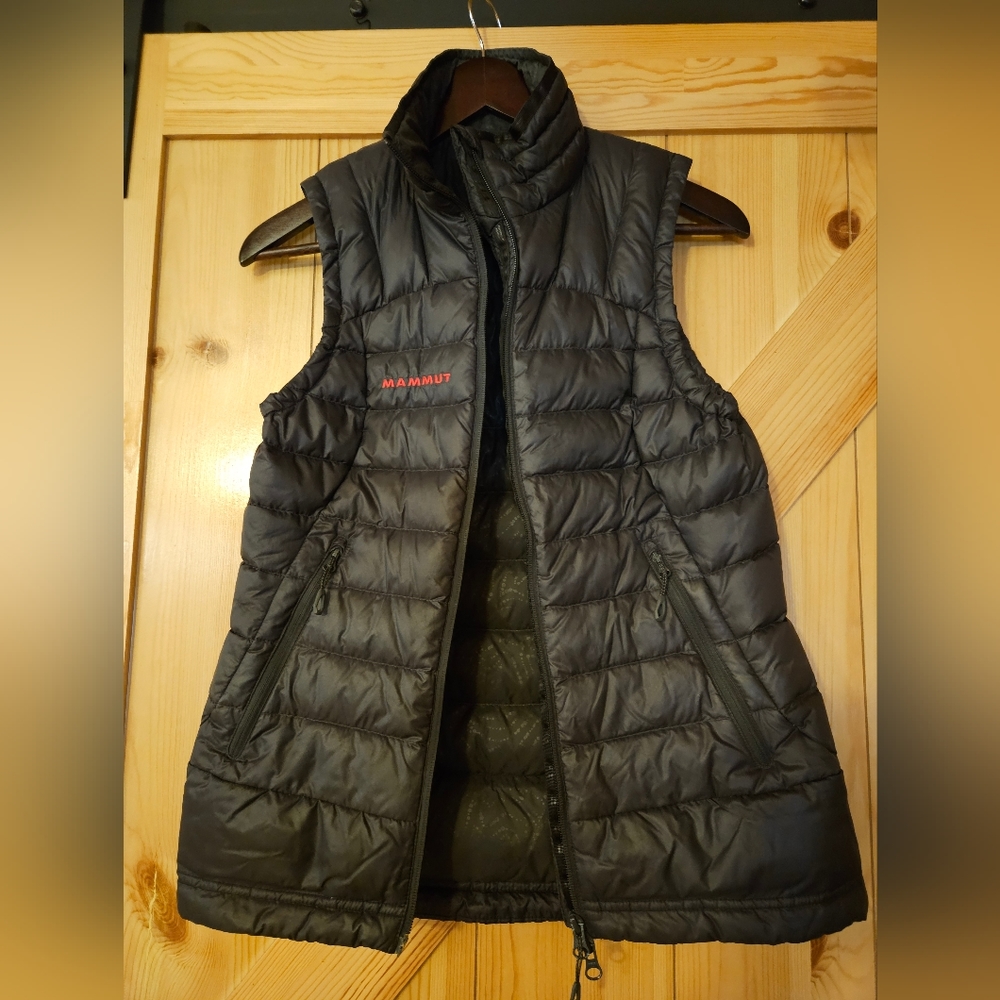 SOLD Mammut down vest